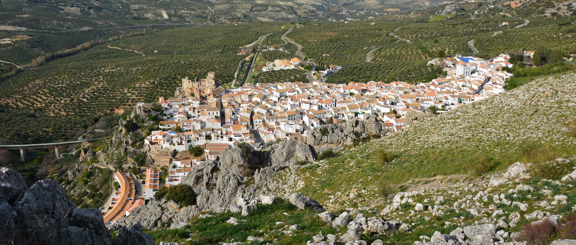 WEEK 2: VIVA ESPANA – TAPAS, CERVECA AND CASTILLOS