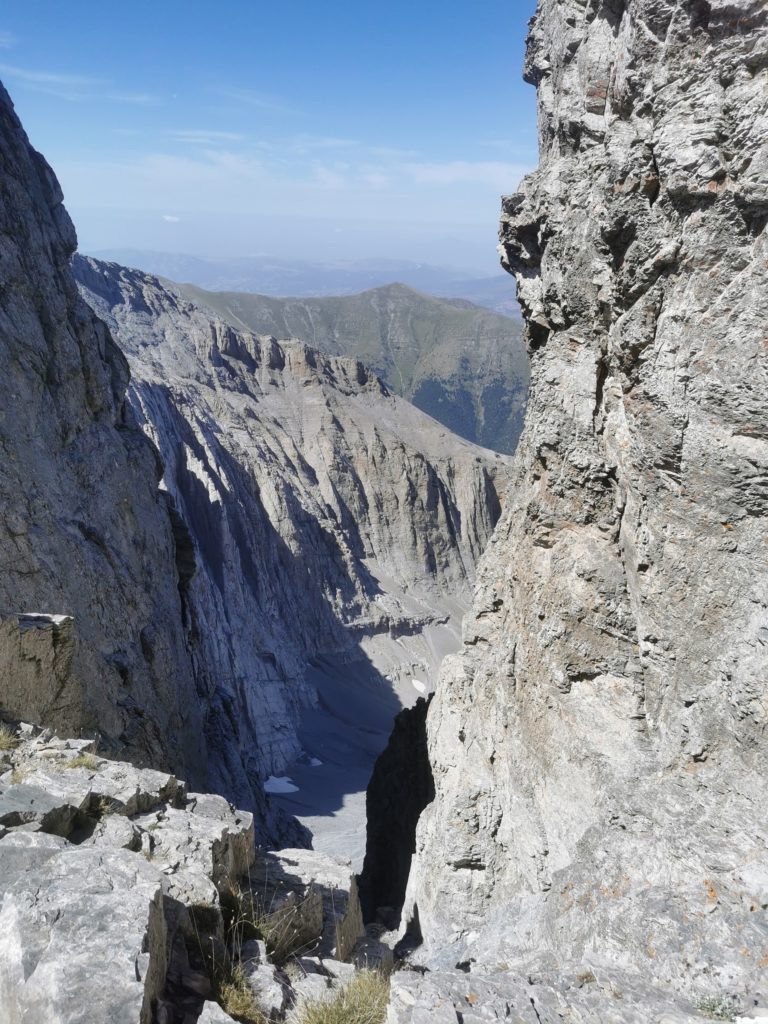 Traverse to Mytikas
